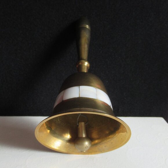 Mother of Pearl inlay, Vintage brass hand bell, India - Picture 7 of 7